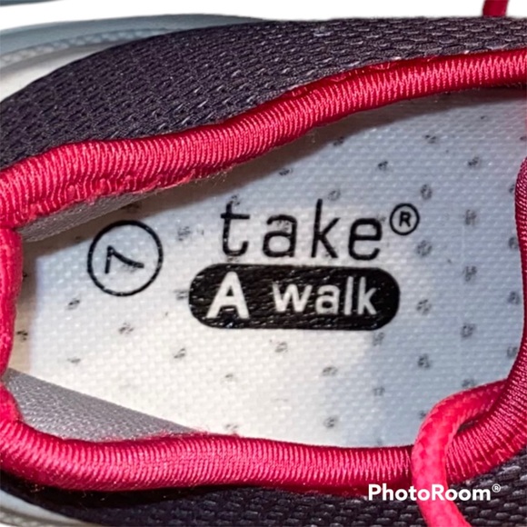 Women’s Pink Breathable Workout Shoes Size 7 - Picture 4 of 6